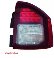 pravé zadní světlo USA /14-17/